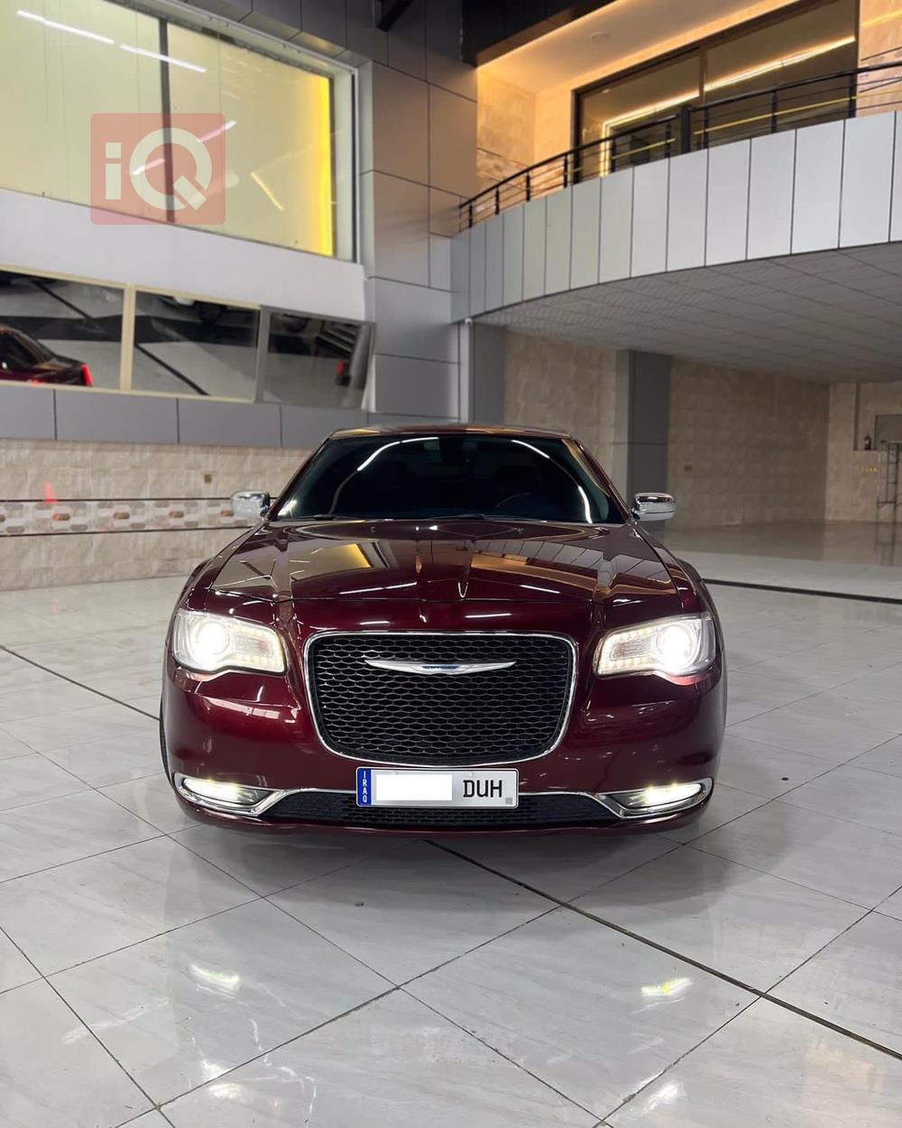 كرايسلر 300